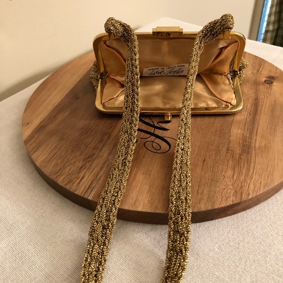 Vintage Goldtone Evening Bag - Picture 4 of 6